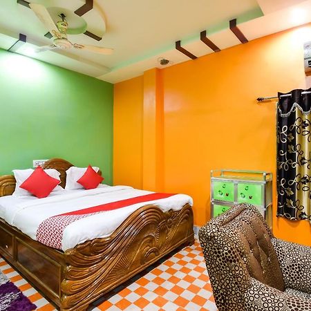 Oyo 44160 Hotel Sahana Jangipur Экстерьер фото