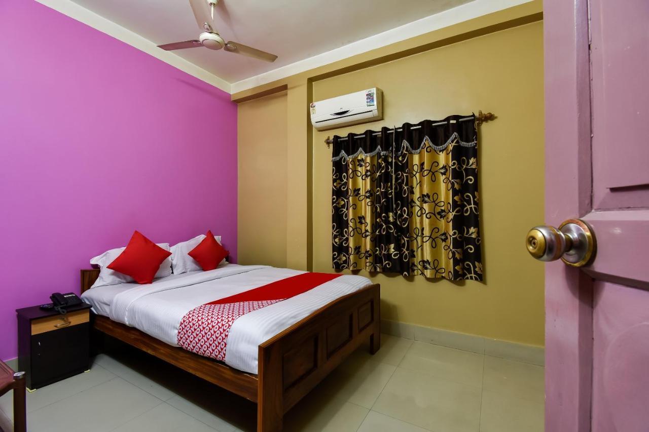 Oyo 44160 Hotel Sahana Jangipur Экстерьер фото
