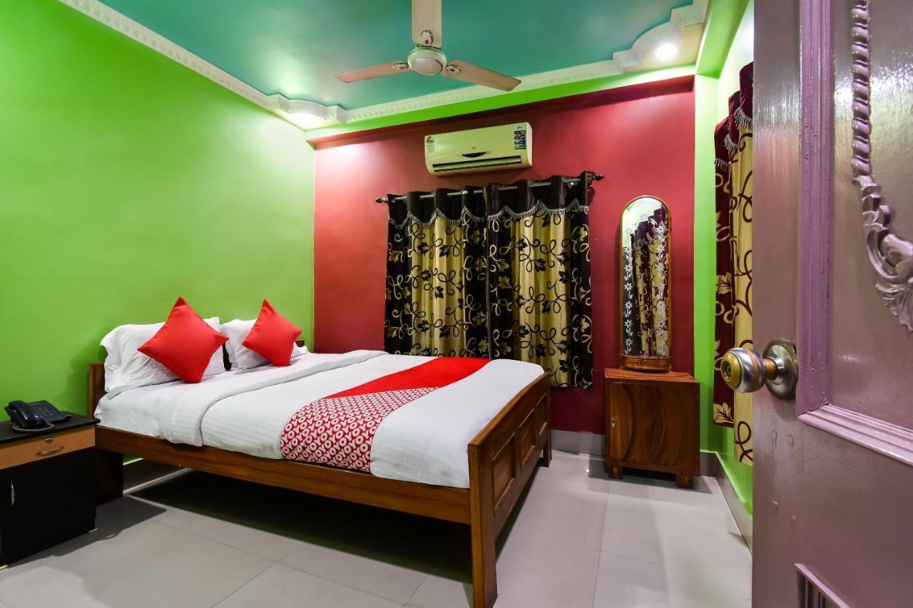 Oyo 44160 Hotel Sahana Jangipur Экстерьер фото